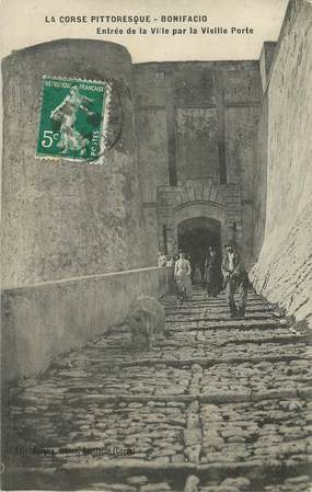CPA FRANCE 20 "Corse, Bonifacio, entrée de la Ville par la vieille porte"