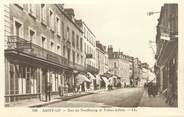 50 Manche CPA FRANCE 50 "Saint Lo, rue de Neufbourg et tabac Adam"