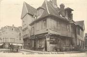 27 Eure CPA FRANCE 27 "Louviers, vieilles maisons, rue du Neubourg"