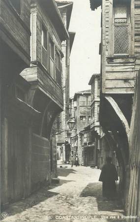 CPA TURQUIE "Constantinople, une rue à Stamboul"