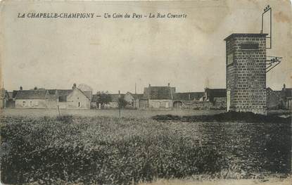 CPA FRANCE 89 "La Chapelle Champigny, la rue couverte"
