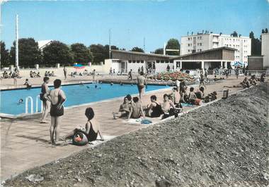 CPSM FRANCE 38 "La Verpillère, la piscine"