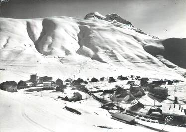 CPSM FRANCE 38 "Les Deux alpes, l'alpe de Venosc et les pistes du diable"