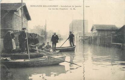 CPA FRANCE 92 "Boulogne Billancourt, la rue des peupliers" / INONDATION 1910