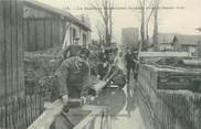 93 Seine Saint Deni CPA FRANCE 93 "Ile Saint Denis, le passage Rousselle" / INONDATION 1910