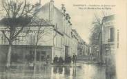 94 Val De Marne CPA FRANCE 94 "Champigny, place du marché et rue de l'église" / INONDATION 1910