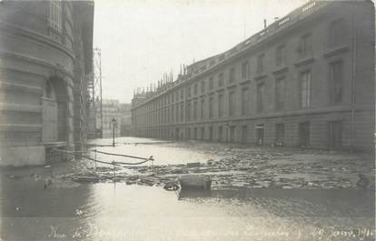 CARTE PHOTO FRANCE 75 "Paris, rue de Bourgogne" / INONDATION 1910