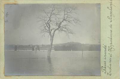 CARTE PHOTO FRANCE 75 "Paris, inondés, tribunes et hippodrome de Longchamps " / INONDATION 1910