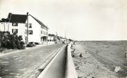 17 Charente Maritime / CPSM FRANCE 17 "Marennes, la plage et la colonie de vacances de Joué les Tours"