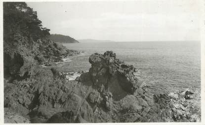 CPSM FRANCE 83 "Cavalaire sur Mer, les rochers de Bon porto"