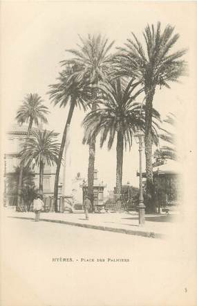 CPA FRANCE 83 "Hyères, place des Palmiers "