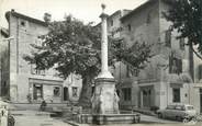 83 Var CPSM FRANCE 83 "Lorgues, fontaine de la noix et place du Revelin"