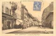 73 Savoie CPA FRANCE 73 "Albertville, rue de la République"