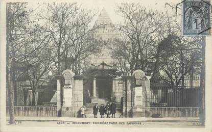 CPA FRANCE 69 "Lyon, monument commémoratif des capucins"