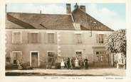 18 Cher CPA FRANCE 18  "Levet, la Place"