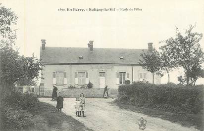 CPA FRANCE 18 "Saligny le Vif, Ecole de Filles"