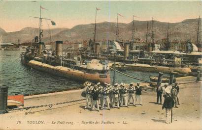 CPA FRANCE 83 "Toulon, Exercices des Fusilliers"