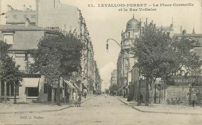 CPA FRANCE 92 "Levallois Perret, Place Cormeille et rue Voltaire"