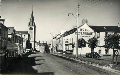 CPSM FRANCE 53 "Pré en Pail, rue Aristide Briand"