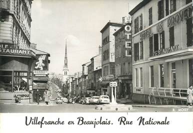 CPSM FRANCE 69 "Villefranche en Beaujolais, rue Nationale"
