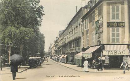 CPA FRANCE 03 "Vichy, rue Gunin Gredaine"