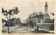 / CPA FRANCE 83 "La Londe les Maures, avenue Georges Clémenceau" / MONUMENT AUX MORTS