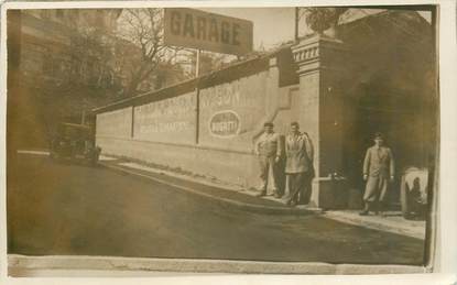 CARTE PHOTO FRANCE 06 "Cannes, le garage BUGATTI, rue Raphaele"