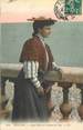 06 Alpe Maritime CPA FRANCE 06 "Menton, jeune fille en costume du pays"