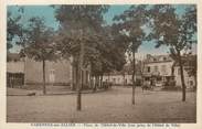 03 Allier / CPA FRANCE 03 "Varennes sur Allier, place de l'hôtel de ville"