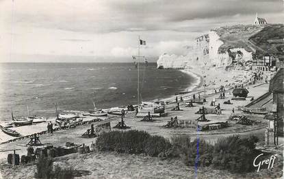 CPSM FRANCE 76 "Etretat, la plage"