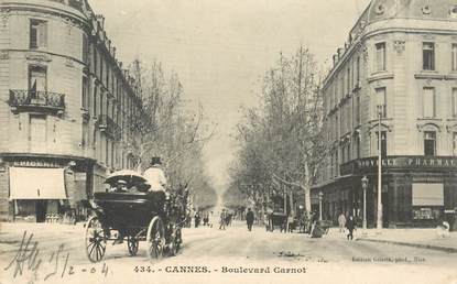 CPA FRANCE 06 "Cannes, le Bld Carnot"