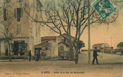 CPA FRANCE 06 "Cannes la Bocca, avenue de la gare des Marchandises" / CARTE TOILÉE