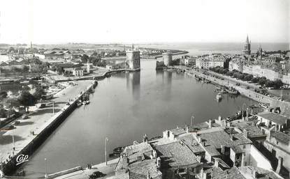 CPSM FRANCE 17 "La Rochelle, vue générale du port"