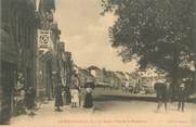 44 Loire Atlantique CPA FRANCE 44 "Le Pouliguen, les quais, vue de la promenade"