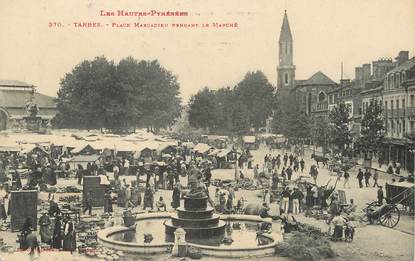 / CPA FRANCE 65 "Tarbes,place Marcadieu" / MARCHE
