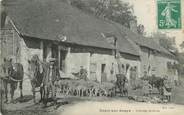 72 Sarthe / CPA FRANCE 72 "Bessé sur Braye, intérieur de la ferme"