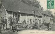 72 Sarthe / CPA FRANCE 72 "Bessé sur Braye, intérieur de la ferme"