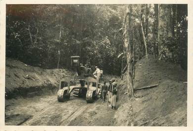 PHOTO CATERPILLAR / MACHINE pour l'exploitation du Bois