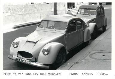 PHOTO en CARTE POSTALE AUTOMOBILE / 2 CV / PARIS