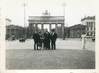 LOT 19 petites PHOTOS RUSSIE (Kiev, Moscou, Leningrad) + Berlin + Londres