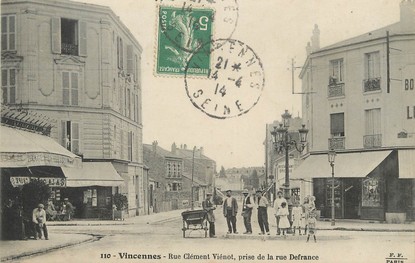 / CPA FRANCE 94 "Vincennes, rue Clément Viénot"