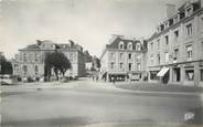 50 Manche / CPSM FRANCE 50 "Avranches, place de l'hôtel de ville"