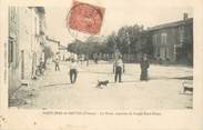 86 Vienne CPA FRANCE 86 "Saint Jean de Sauves, la place"