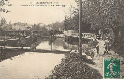 / CPA FRANCE 38 "Beaurepaire, passerelle du boulodrome"