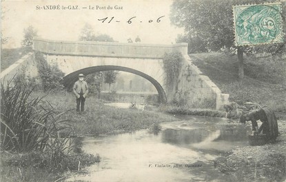 / CPA FRANCE 38 "Saint André le Gaz, le pont du gaz"