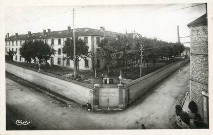 / CPSM FRANCE 38 "Saint Siméon de Bressieux, cité ouvrière de la Cie Sédis"