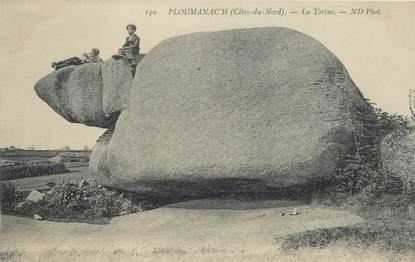 CPA FRANCE 29 "Ploumanach, la tortue" / FOLKLORE / MENHIR