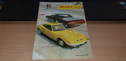 CATALOGUE DINKY TOYS / JOUET / VOITURE / 1969