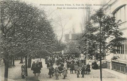 / CPA FRANCE 78 "Maisons Lafitte, pensionnat de jeunes filles"