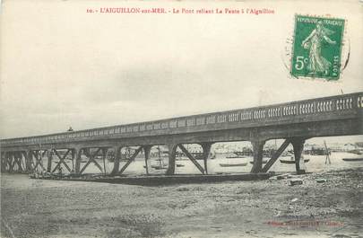 CPA FRANCE 85 "L'Aiguillon sur Mer, le pont reliant la Faute à l'Aiguillon"